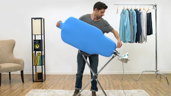 【有片睇】顛覆熨衫規則！Flippr 熨衫板可幫大家慳到八成熨衫時間