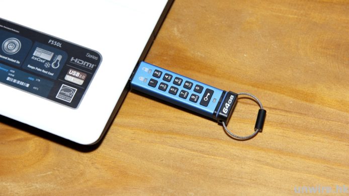 實體按鍵加密 USB　入錯 10 次即時自動銷毀資料