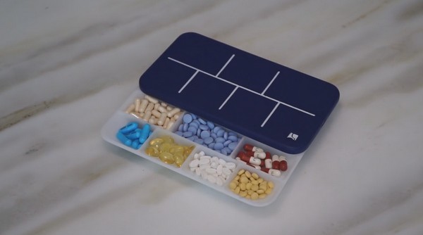 【有片睇】忘記食藥會通知親人！EllieGrid 智能藥丸盒會準時提醒食藥及所需份量