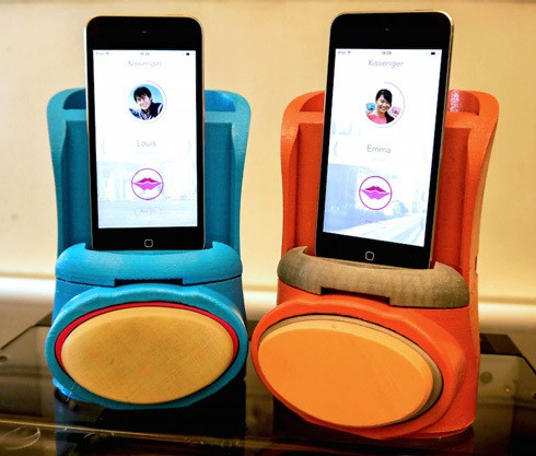 Long D 恩物？英國開發能夠隔空傳吻的 Kissenger