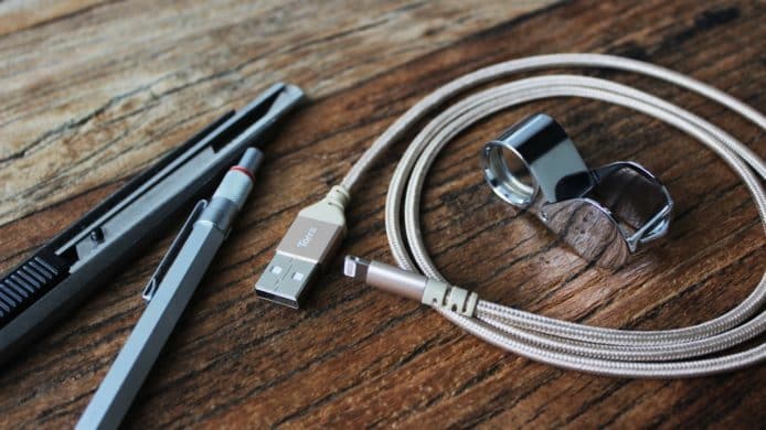 Torrii KeVable Lightning 傳輸線：可承受 5,000 次屈曲唔驚斷