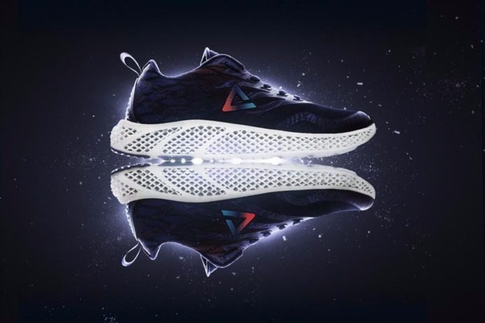 售價比 Adidas 平四成  大陸品牌推 3D 打印波鞋