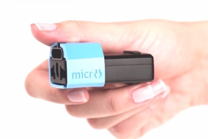 隨身攜帶都可以  全球通用最迷你旅行轉插登場