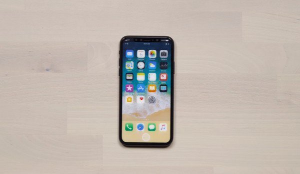 【有片睇】iPhone 8 原型機實片公開！5.8 吋大屏佔、開關鍵變得更大