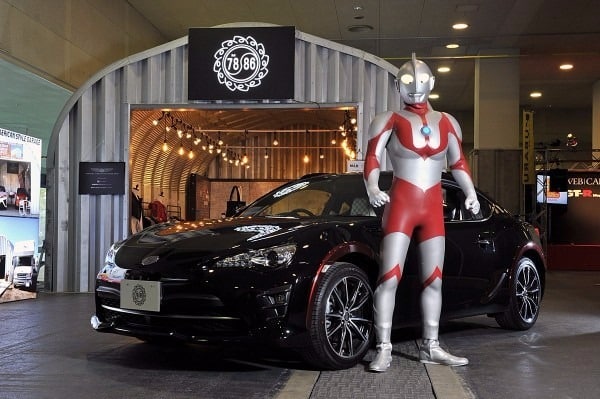 Ultraman 別注版 Toyota 86 日本登場