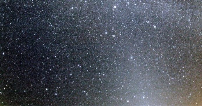 今晚又有流星雨！獵戶座流星雨每小時最多20顆