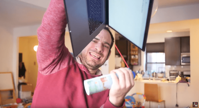 【有片睇】MacBook鍵盤入塵維修費太貴　機主作曲表失望之情