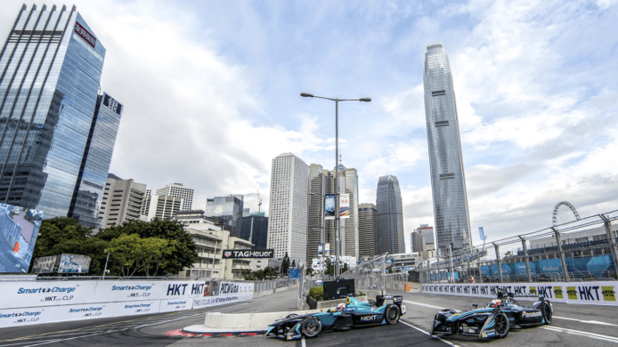 2017 Formula E 香港站精彩活動巡禮　Nike 舉辦賽道跑步活動！