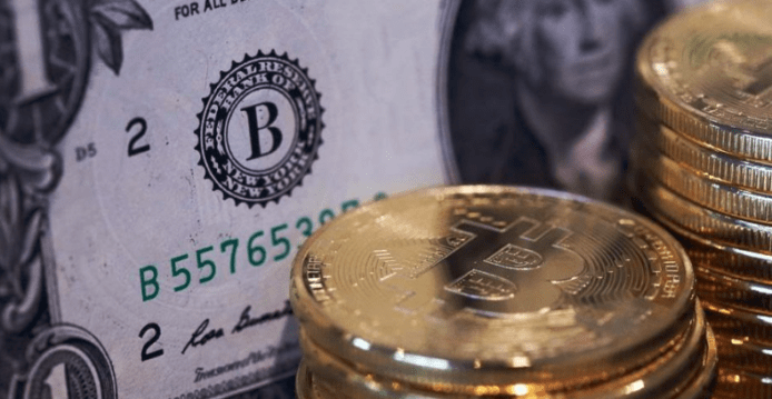 Bitcoin首個受監管交易平台　比特幣期貨買賣開始　