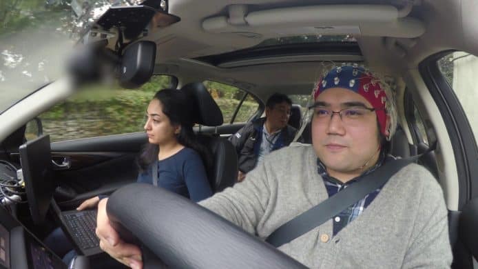 用念力駕車？　日產開發腦電波輔助駕駛技術