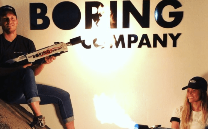 馬斯克賣火焰噴射槍　每支500美元