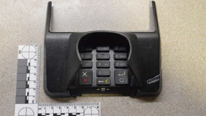 【有片睇】美國超市碌卡機被造手腳　偷取帳戶密碼