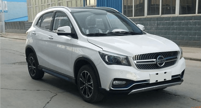 中國車廠公布電動車K-ONE　外型抄足 Benz GLA