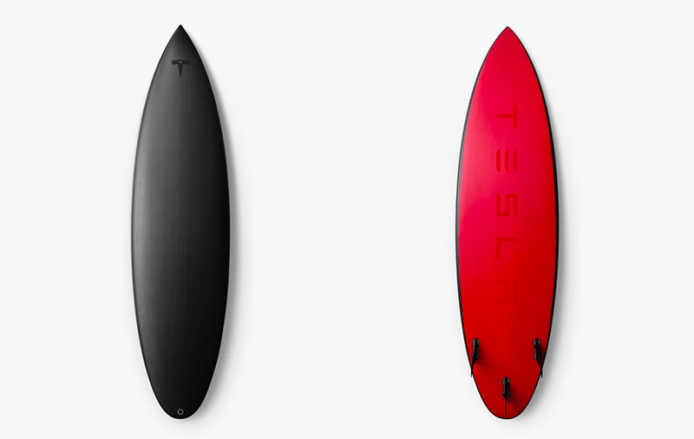 Tesla 推出限量滑浪板  上市不久即售罄