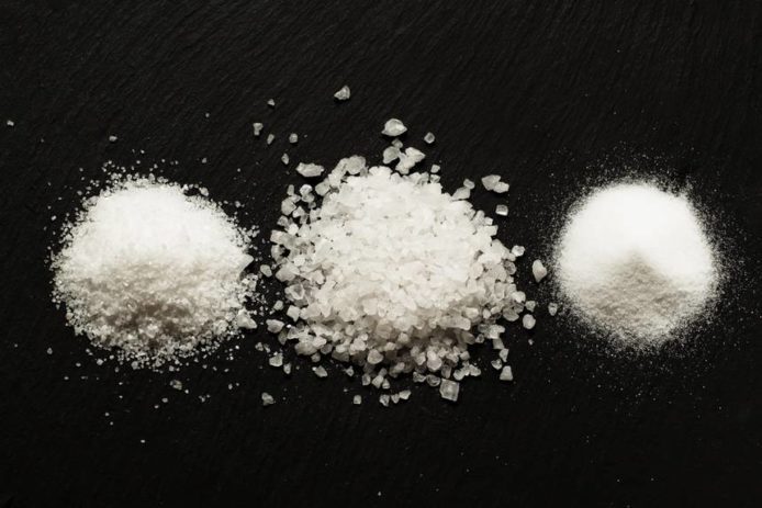 人類自食其果   九成餐桌鹽驗出含塑膠微粒