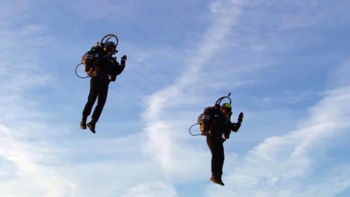 飛行背包 Jetpack Aviation 完成測試   明年將舉辦飛行比賽