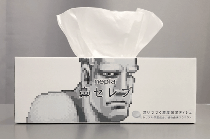 日遊戲迷DIY街霸軍佬頭紙巾盒 　網民：笑到肚痛被KO