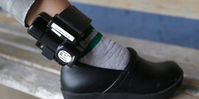 荷蘭警方系統更新令電子監控腳鐐失去聯繫