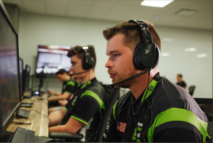 Turtle Beach Elite Pro 2 + SuperAmp 遊戲耳機　強化音效＋通話清晰