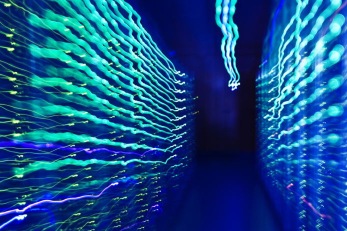 Microsoft 加價  CERN 將轉用開源軟件降低成本