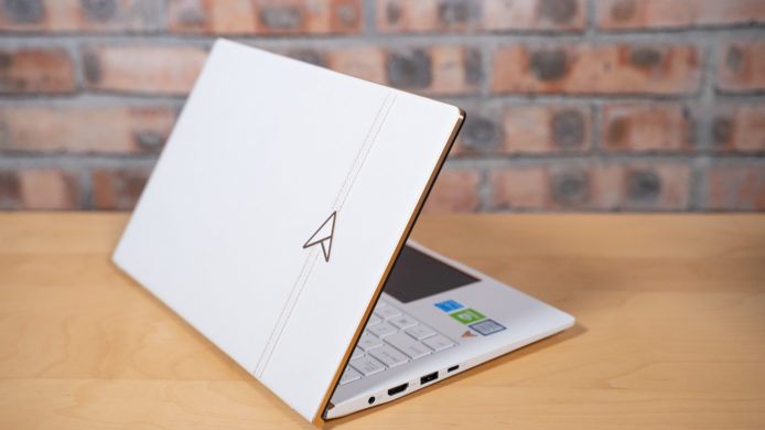 【評測】ASUS ZenBook Edition 30    白色真皮機型超靚 + 雙屏幕夠實用