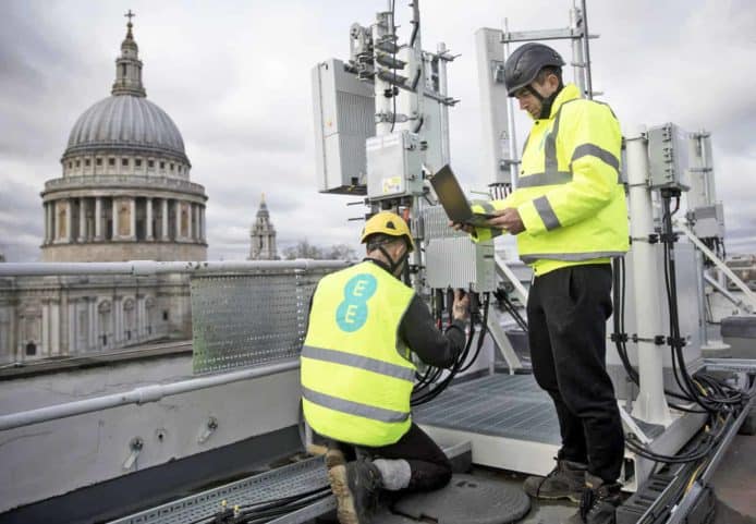 美國代表團遊說英國封殺華為　指選擇華為建設 5G 網絡是「瘋狂決定」