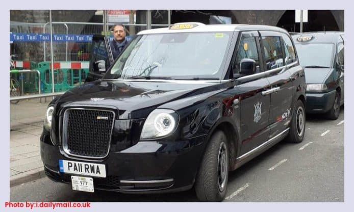 英國試驗無線充電的士   靠排隊時間充電