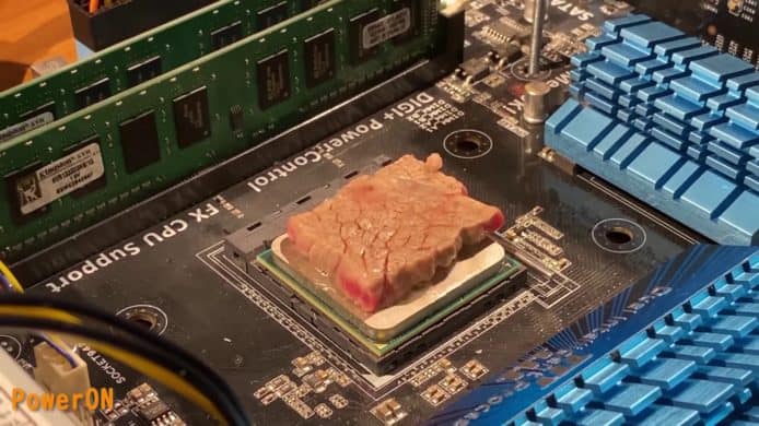 日本瘋狂 YouTuber   以 CPU 取代鐵板烤和牛