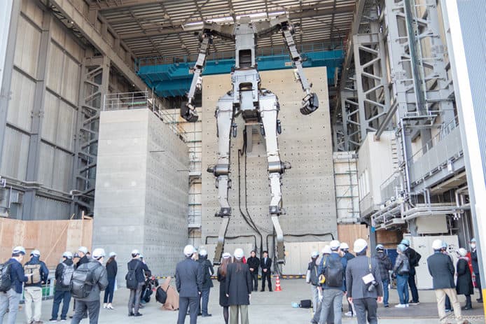 【有片睇】18 米可移動高達骨架完全曝光　多張機械細節相發佈