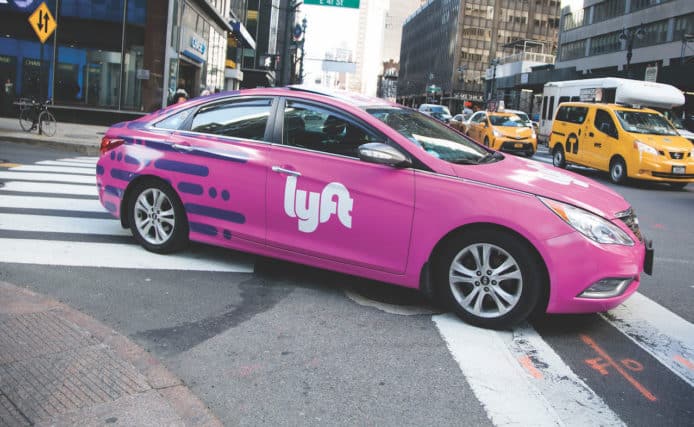 Call車公司Lyft叫司機轉做Amazon送貨員   疫情影響下生意大跌