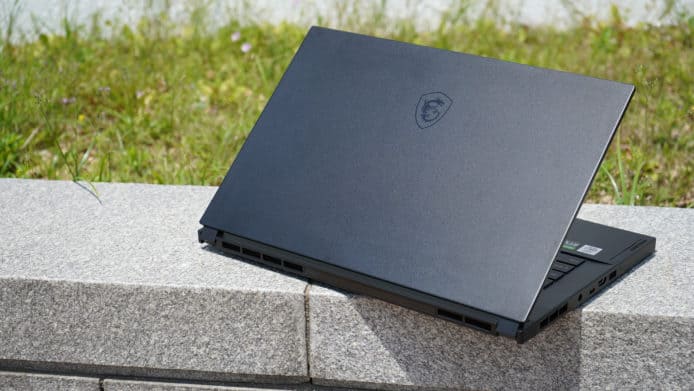 【評測】MSI GS66 Stealth 10SFS 開箱  10 代 Intel Core i7 加 RTX2070 SUPER Max-Q 強勁電競效能,