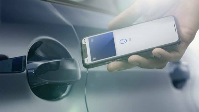 iOS 13.6 推出「CarKey」功能　iPhone 鎖車 + iMessage 分享「車匙」