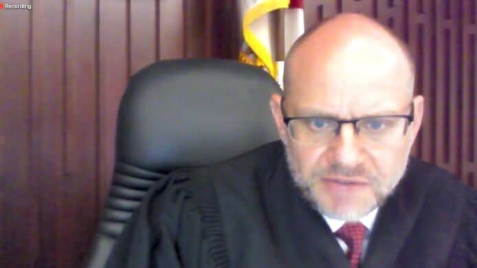 Twitter 黑客事件 Zoom 網上聽證會　被入侵播 Pornhub 影片被逼中止