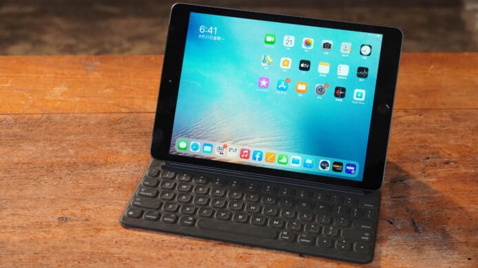 【評測】iPad 2020 8 代  外型 效能 屏幕開箱評測