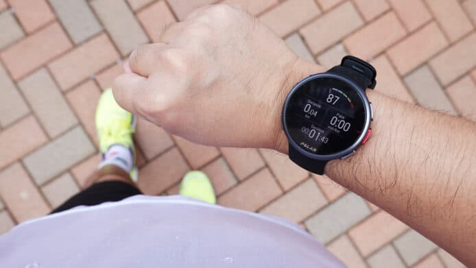 【評測】Polar Vantage V2 智能運動手錶　輕量化程度再提升 + 腿部恢復功能協助優化訓練