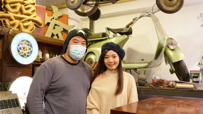 【unwire TV】【專訪】Vespa 古董電單車收藏家專訪 電動車不夠 1949 年老爺車吸引