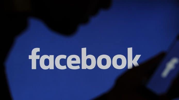 FB 仇恨言論懲罰數升 400%    「不會因政治取態移除貼文」