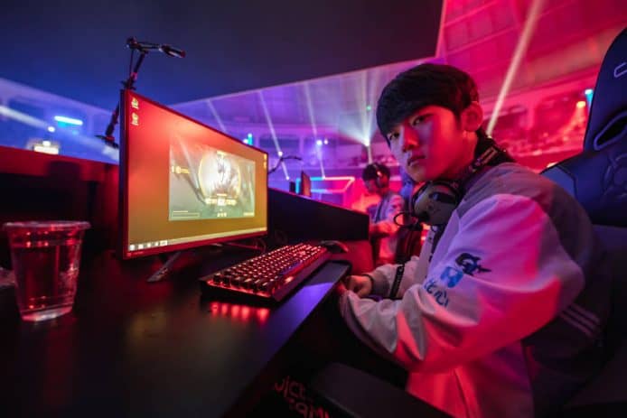 七成受訪者支持香港發展電競 近半認為電競等同電子遊戲