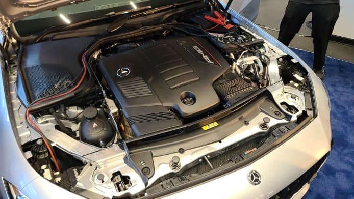 AMG CLS 53 4MATIC+ 登場    輕混能動力 + 主動安全系統