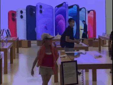 「勁揪」口罩女婦大鬧觀塘 Apple Store    狂掃 iPhone、iPad兼打傷職員