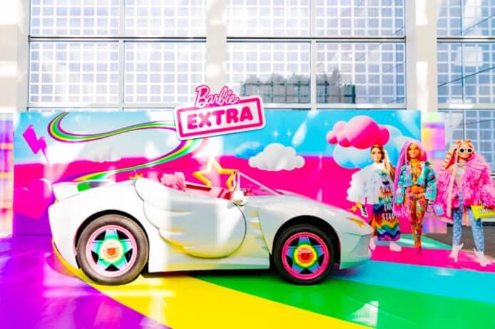 Barbie 也推出電動車　真人大小電動車用於推廣可持續發展