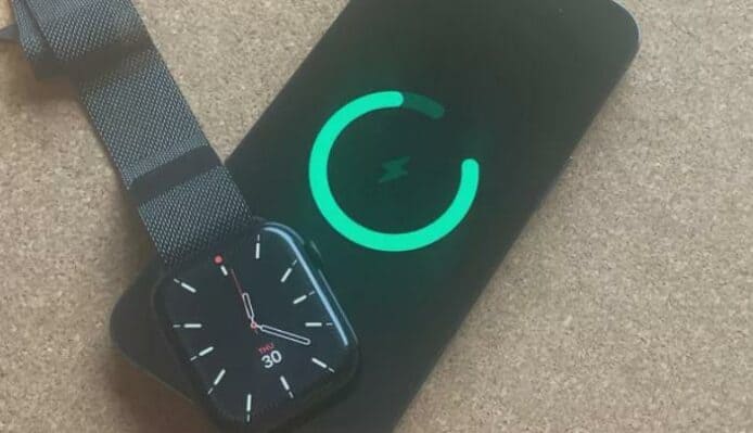 Apple新無線充電專利可穿透熒幕   其他周邊可放 iPhone/iPad 熒幕上面充電