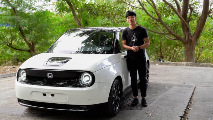 【unwire TV】【實試】挑戰電動車直插 PS5  + 24″芒 Honda E 全鏡+錶版電子化