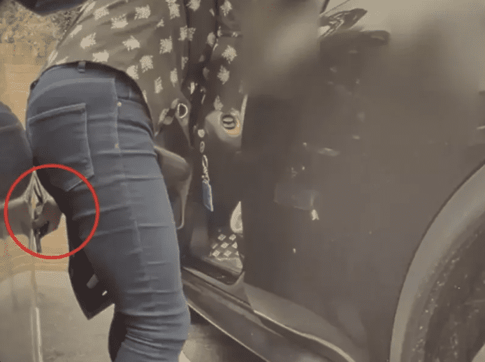 Tesla車CAM捉刮車者  清楚錄低過程＋犯人長相