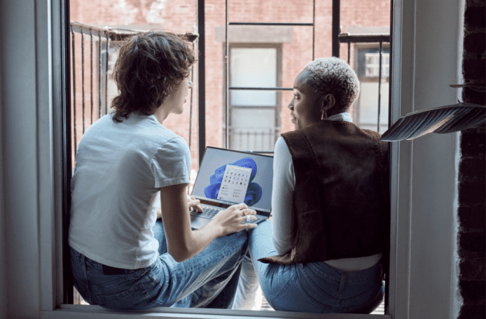 整合多個 Windows 11 新功能 Amazon Appstore＋共享視窗＋新 Media Player