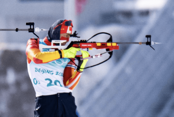 Sony A1 以 1/32,000 秒快門拍攝子彈　立陶宛攝影師：需跟隨運動員射擊節奏