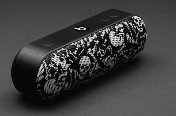 Beats X Stüssy 推限量版便攜式藍牙喇叭 Pill+ 原版外型配骷髏頭設計回歸