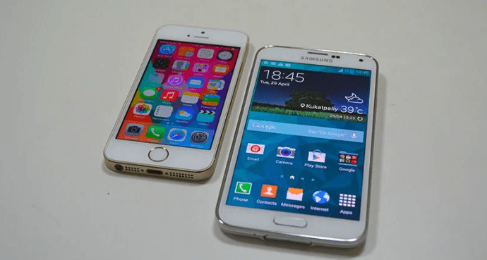 15 年前 Apple 高層批評 Samsung 「好煩」   轟抄襲 iPhone 技術換上更大屏幕