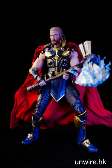 【評測】S.H.F 雷神奇俠4    頭雕不錯 + 武器特效