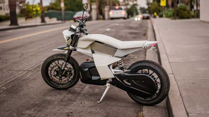 採用航天工程科技製造   Ryvid Anthem 電動電單車發表